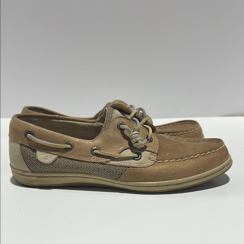Sperry Women’s boat shoes size 6.5